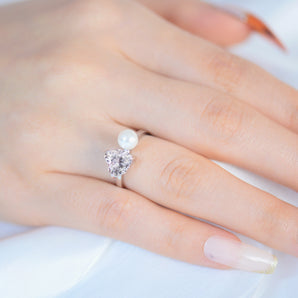 4.0CT Pearl and Heart CZ Ring