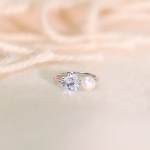 4.0CT Pearl and Heart CZ Ring